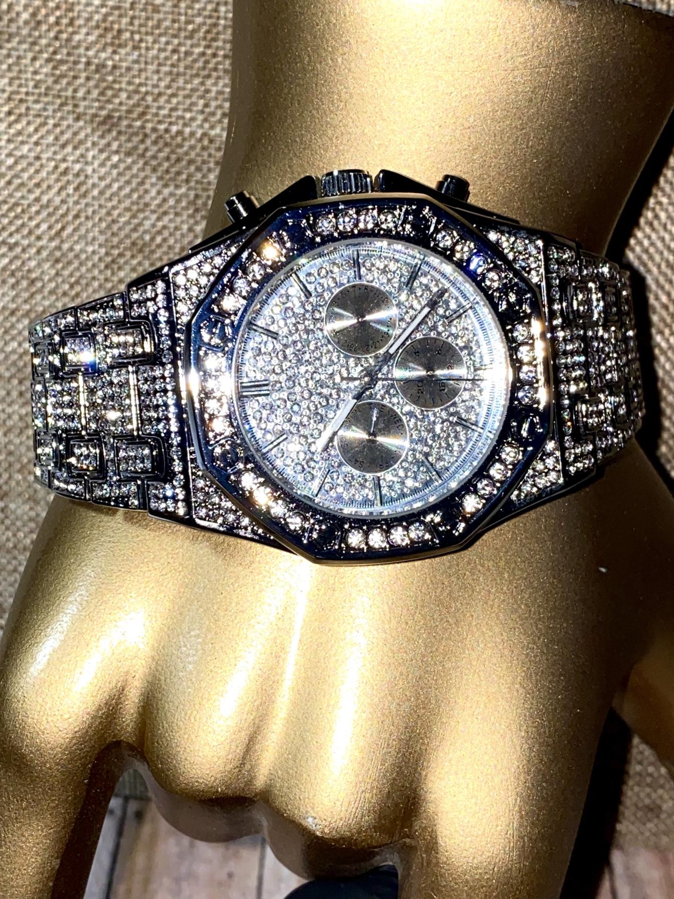 Silver iced-out octagon chronograph watch with pavé dial and diamond bracelet – luxury streetwear timepiece